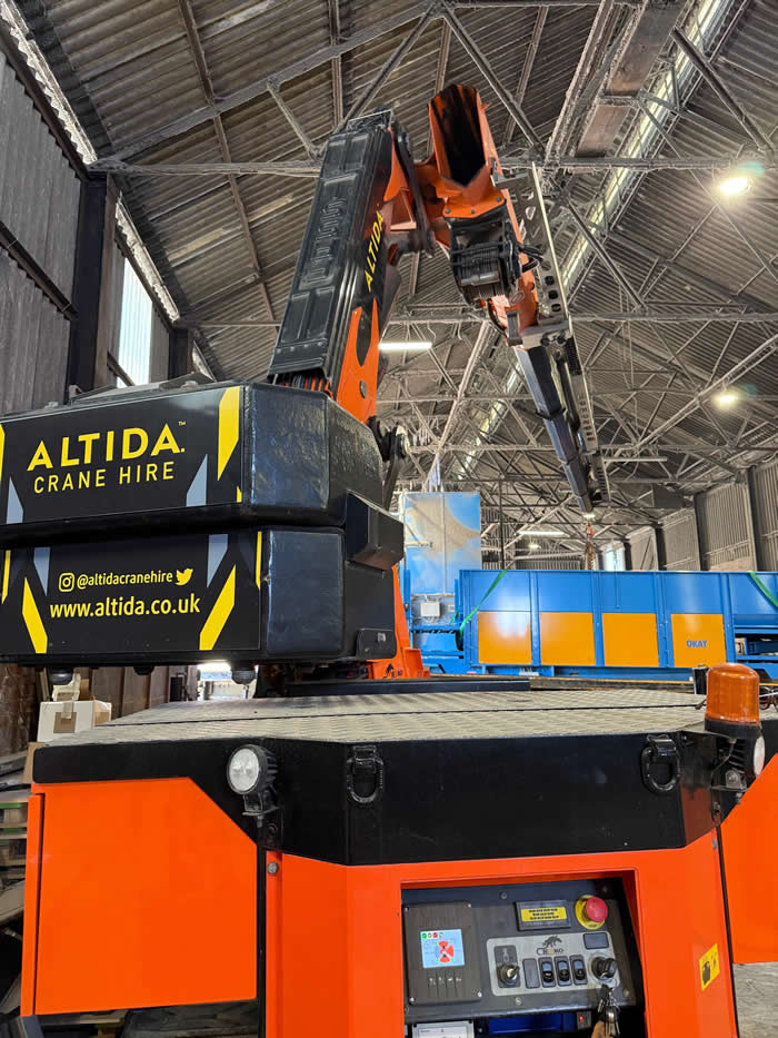 An Altida compact tracked crane