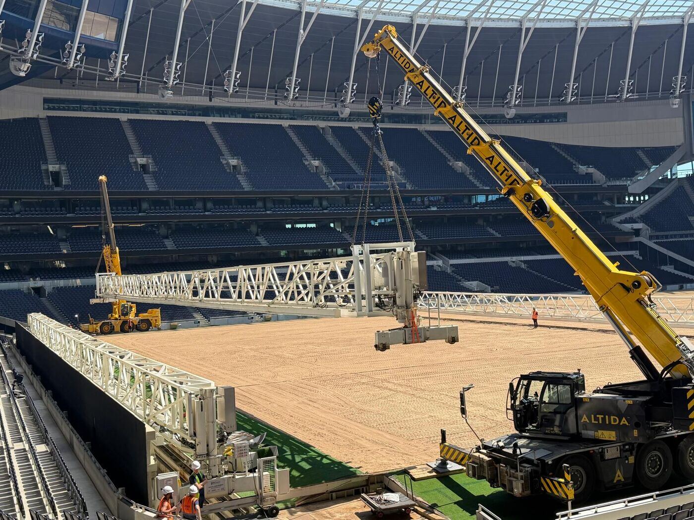 Altida's contract lift and transport at Tottenham Hotspur Stadium — photo 21 of 29