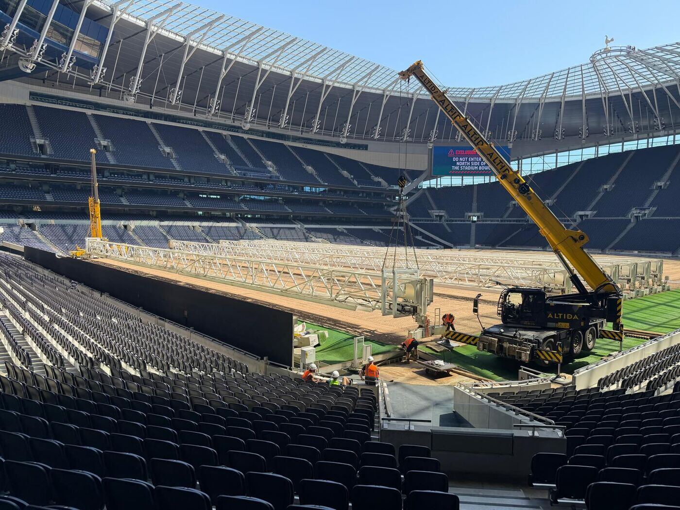 Altida's contract lift and transport at Tottenham Hotspur Stadium — photo 27 of 29