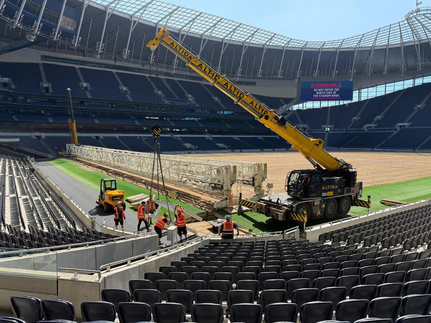 Altida's contract lift and transport at Tottenham Hotspur Stadium — photo 28 of 29